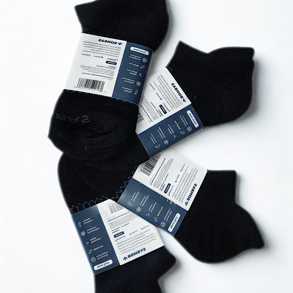 Bombas Unisex (Women's &Men's) Athletic Black Socks - Picture 2 of 3